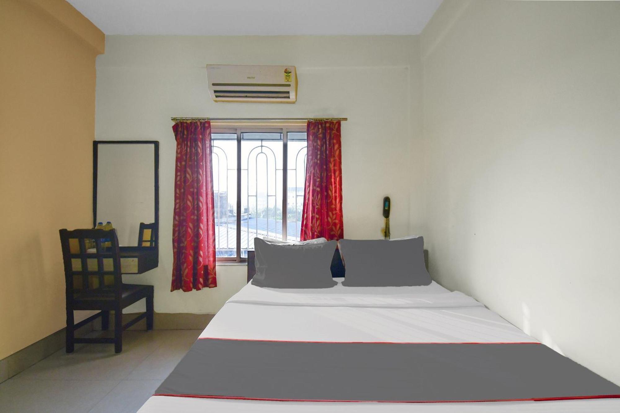 Capital O Kabita Guest House Near Acropolis Mall コルカタ エクステリア 写真